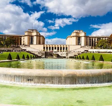 Apartment Champs Elysees Luxe Flat Paris